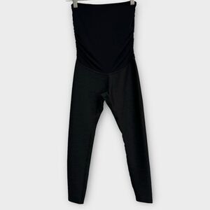 Beyond Yoga Beyond the Bump XS Maternity Leggings‎ Black Crinkle Textured 25”
